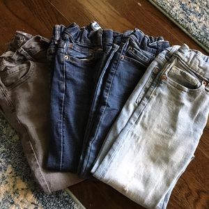 4 pairs of size 6 regular blue jeans